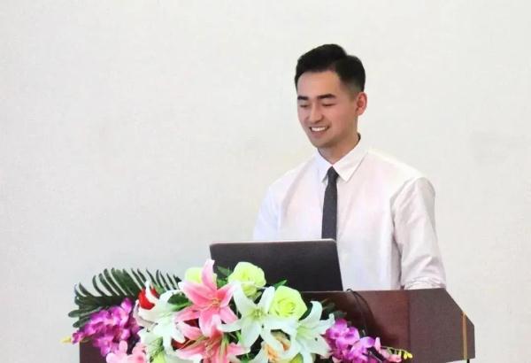 成都希望职业学校简介(成都旅游职业学校简介)