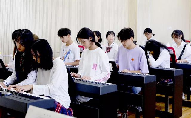 初中生幼师专业学校(上海幼师专业学校排名)