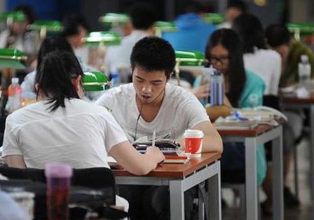 现在多少分可以上大专(现在多少分能上)