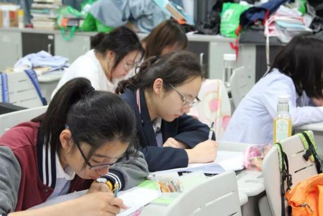 现在多少分可以上大专(现在多少分能上)