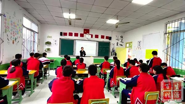 成都棠湖科学技术学校(成都棠湖科学技术学校教师招聘)