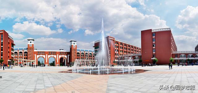 四川300分专科学校(四川200分专科学校)