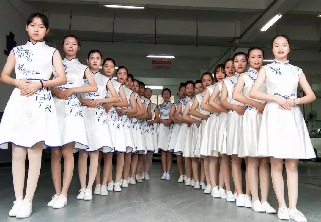 职高有什么适合女生的专业(职高有什么适合女生的专业阜宁)