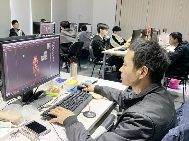 成都成人职业技能培训机构(成都成人古筝培训机构)