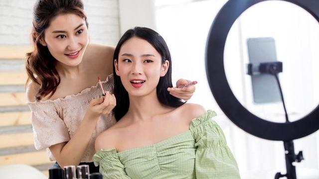 职业学校有什么专业适合女生(女子职业学校有什么专业)