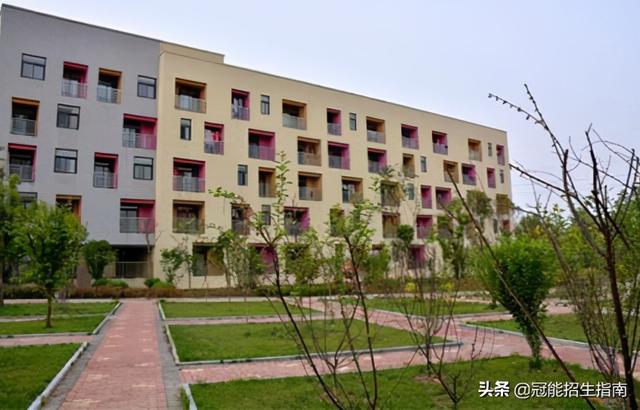 成都专业学校(成都专业学校排行榜录取分数线)