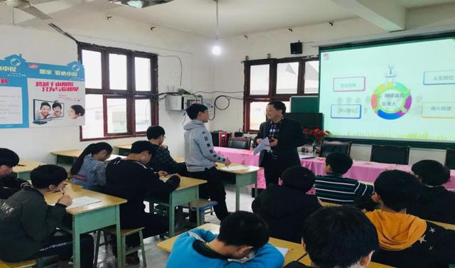 广安区观阁职业中学(观阁职业中学校)