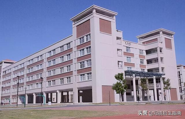 成都市职业技术学校有哪些(成都市现代职业技术学校)