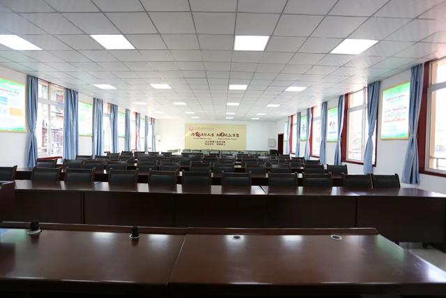 成都市职业高级中学(成都市职业高级中学校)