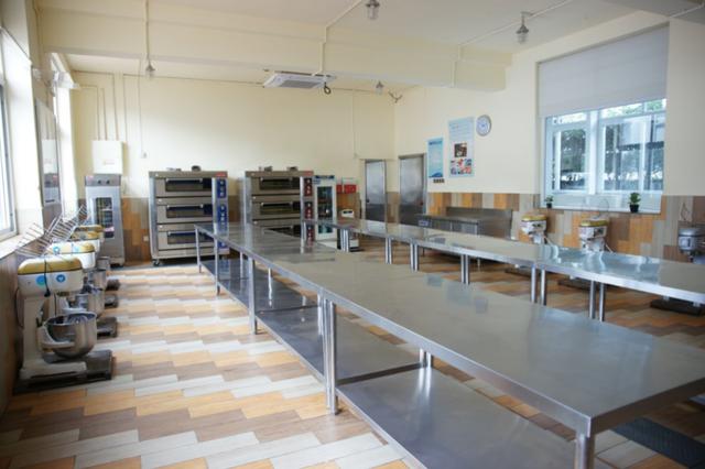 成都市职业高级中学(成都市职业高级中学校)