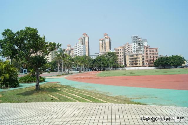 成都市长江职业学校(成都长江职业学校有什么专业)