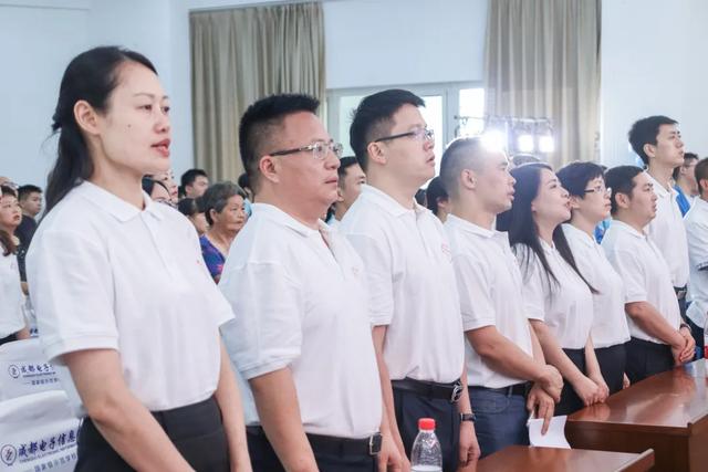 成都电子信息学校(成都电子信息学校学费)