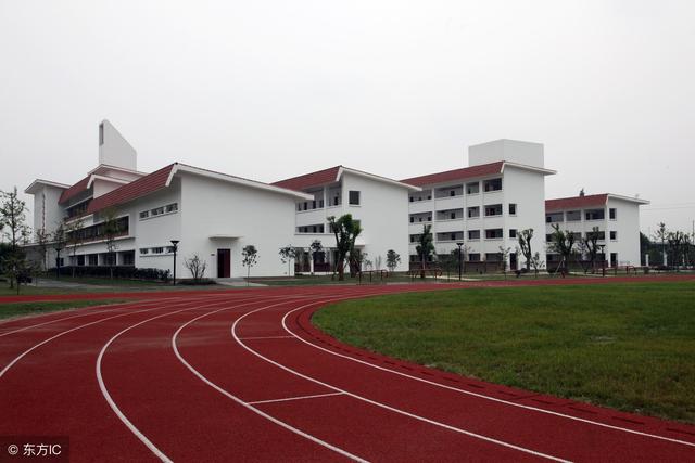 四川铁路学校怎么样(四川铁路技术学校)