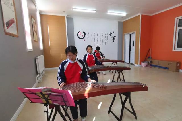 东胜区职业高中学校(杭州职业高中有哪些学校)