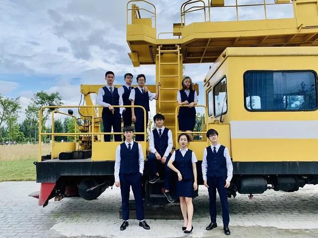德阳城市轨道交通职业学校(德阳城市轨道交通职业学校贴吧)