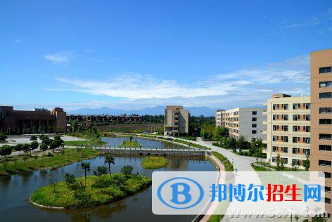 四川哪个铁路学校好(四川铁路技术学校)