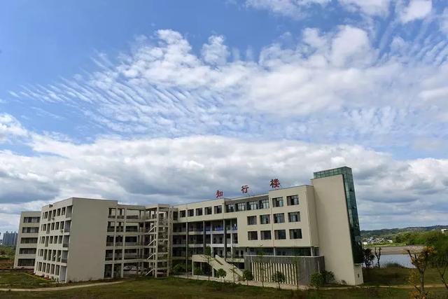 南充数控工程学校(南充数控工程学校专业)