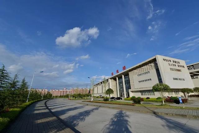 南充数控工程学校(南充数控工程学校专业)