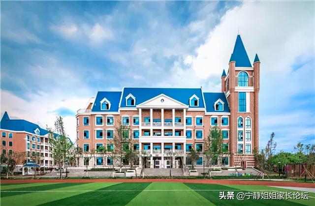 成都周围的职业学校(成都华商理工职业学校)