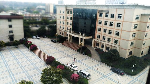 关于德阳护理学校的信息