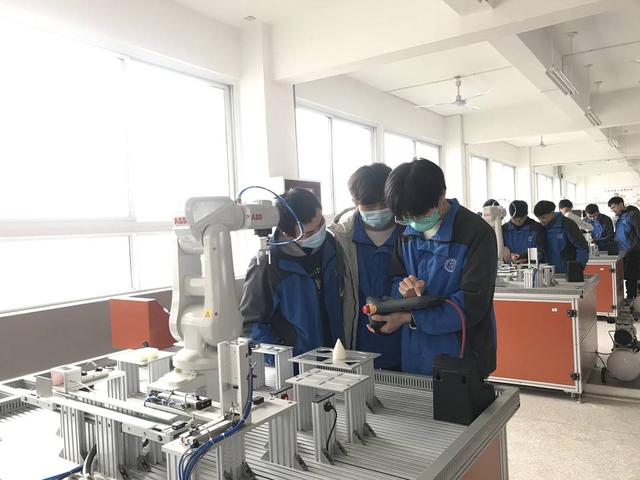 自贡中职学校排名(四川自贡学校排名)