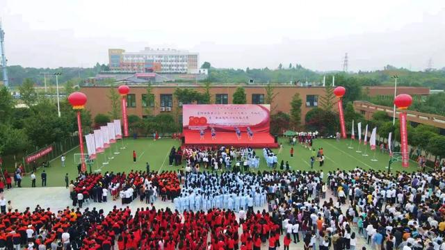 资阳汽车科技职业学校(资阳汽车科技职业学校地址)