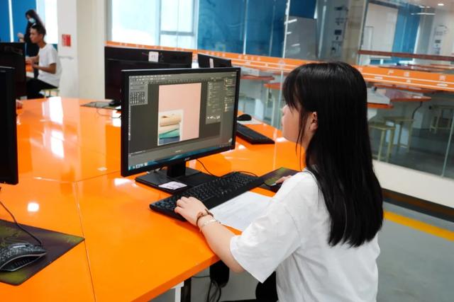 资阳汽车科技职业学校(资阳汽车科技职业学校地址)