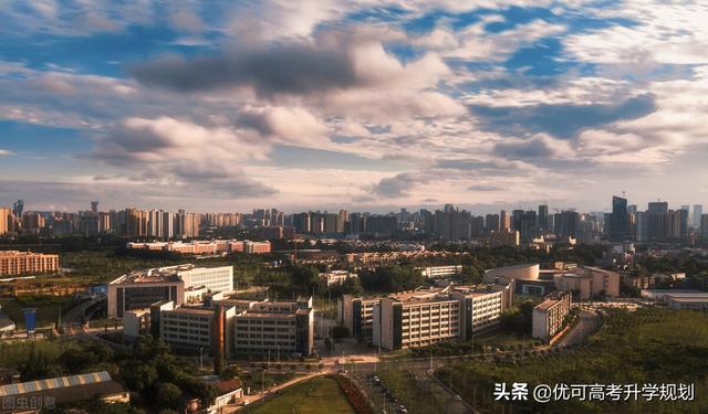 成都职业技术学校好不好(成都工贸职业技术学校好不好)