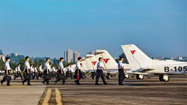 四川哪些航空学校好(四川航空学校有哪些比较好的)