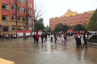 郫县职业学校哪个好(四川铁道职业学校郫县)