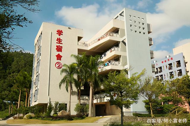 公办技校哪个比较好(公办职业技术学校排名)