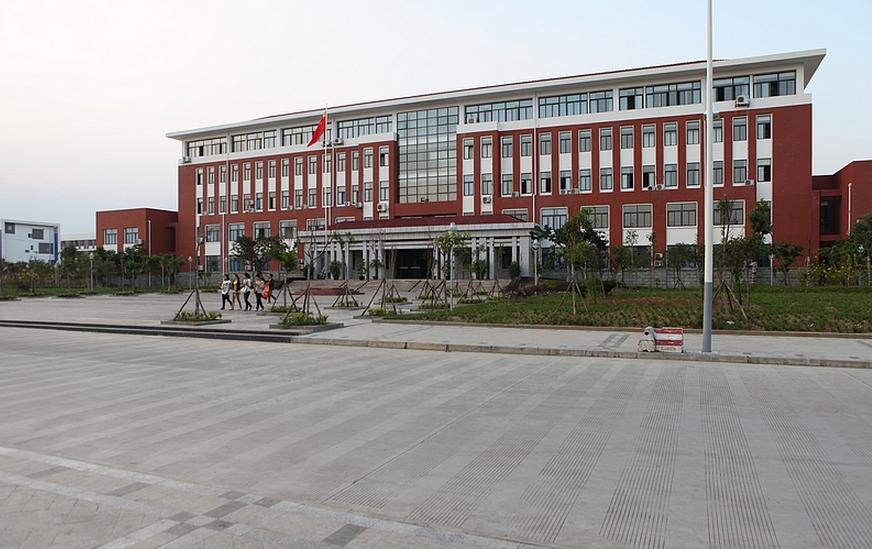四川好点的职业技术学校(四川航天职业技术学校)