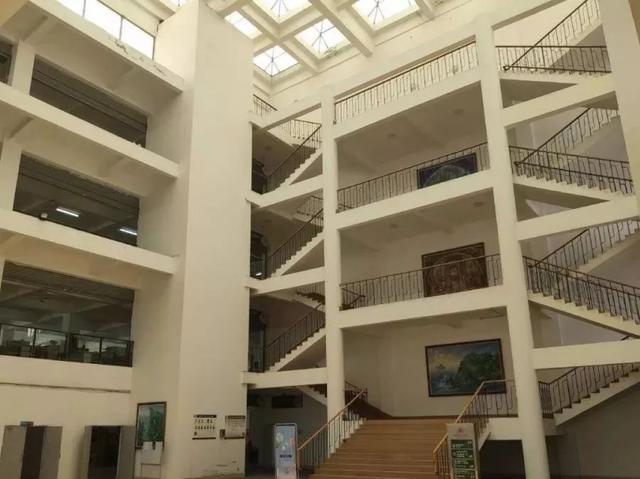 宜宾技术学校(宜宾有哪些职业技术学校)