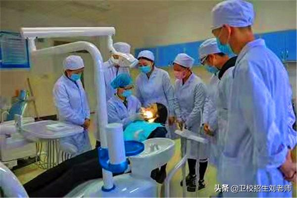 四川卫生学校招生简章(哈尔滨卫生学校招生简章)