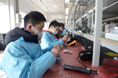成都市恒辉技工学校(成都市恒辉技工学校地址)
