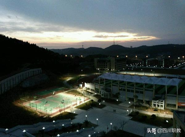四川护理学校在哪里的简单介绍