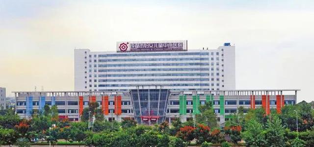 成都职业学校那家好(成都铁路卫生职业学校)
