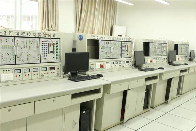 成都天府职业学校学费(成都天府航空职业学校学费)