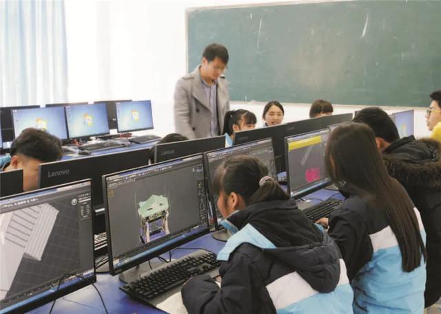 成都汽车职业技术学校学费(成都汽车职业技术学校官网)