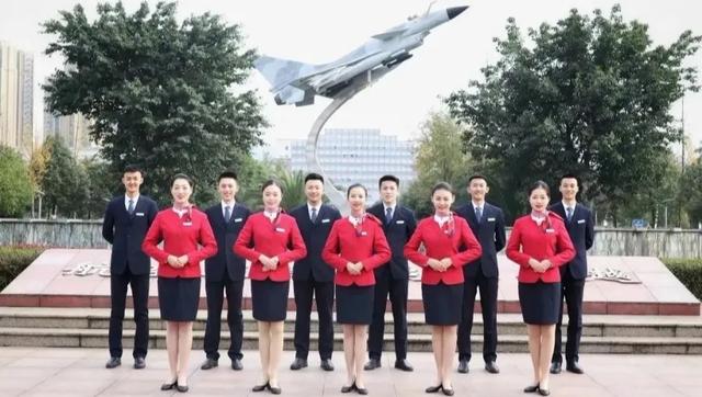 成都空乘职业技术学校(成都航空职业技术学校空乘分数)