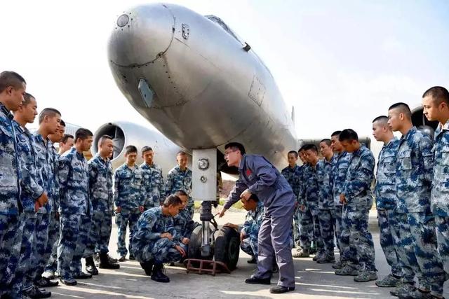 成都空乘职业技术学校(成都航空职业技术学校空乘分数)