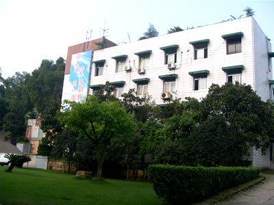 四川省盐业学校电话(四川省盐业学校招聘)