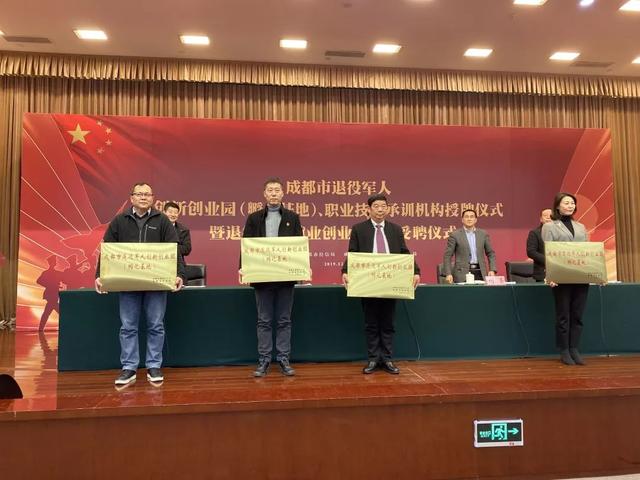 四川西南职业航空职业学校学费(四川西南的航空职业学院)