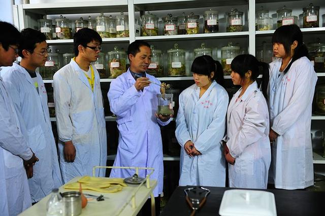 四川省水产学校联系方式(四川省水产学校招聘)