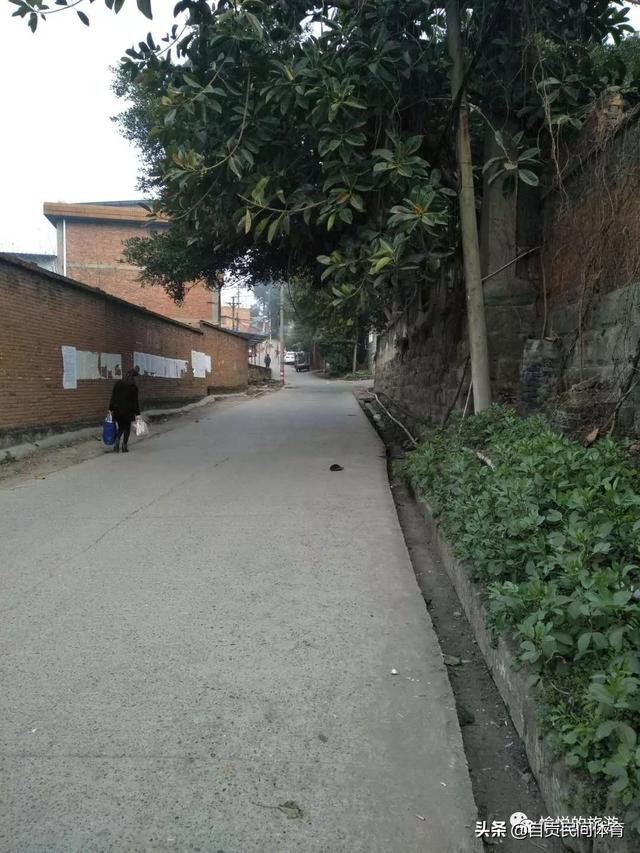 自贡市机械技工学校(杭州市第四机械技工学校)