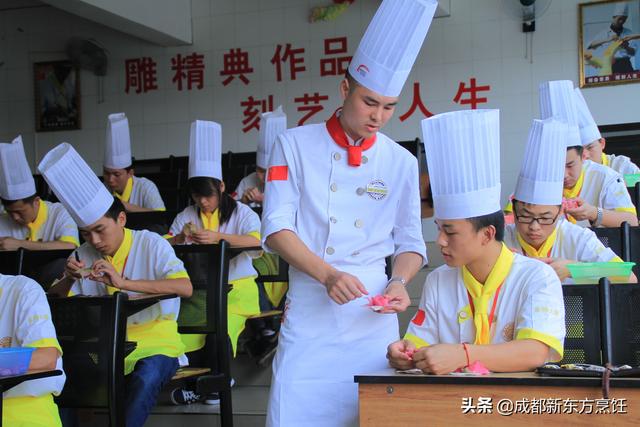 初中毕业上啥学校好(适合初中毕业生就读的职业学校)