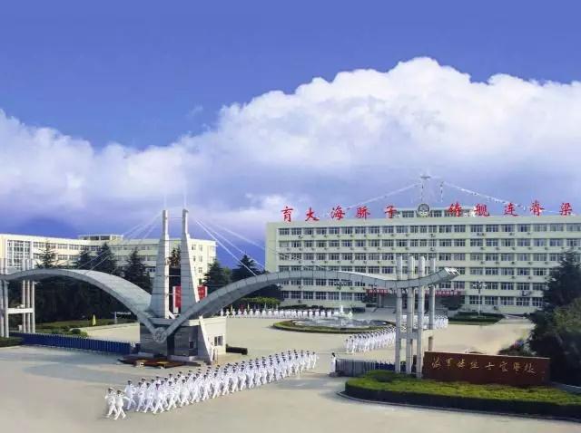 初中生能上的士官学校有哪些(初中生可以上士官学校吗)