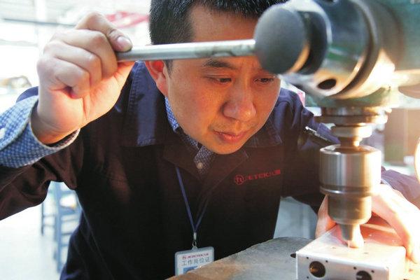 绵阳九洲技工学校(绵阳九洲技工学校是公办还是民办)