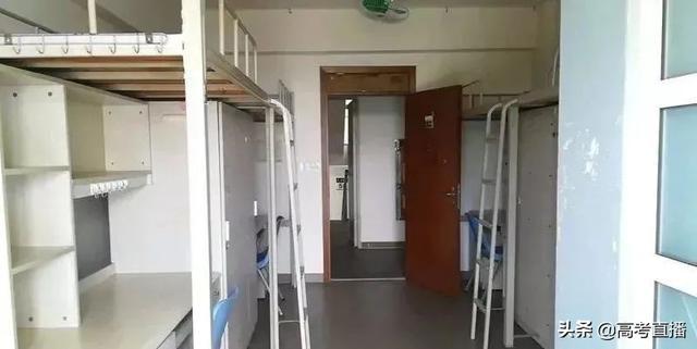 包含成都华南理工职业技术学校的词条