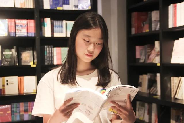 成都市电子信息学校怎么样(成都市电子信息技术学校)